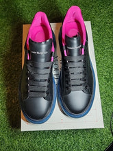 Load image into Gallery viewer, Alexander McQueen Clear-Sole Sneakers Size 10 US /43 EU Black Blue